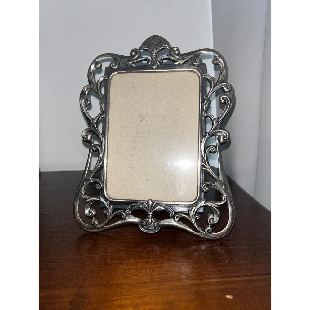Vintage Burnes of Boston Pewter Scroll Fleur De Lis Picture Frame 4x6 Ornate